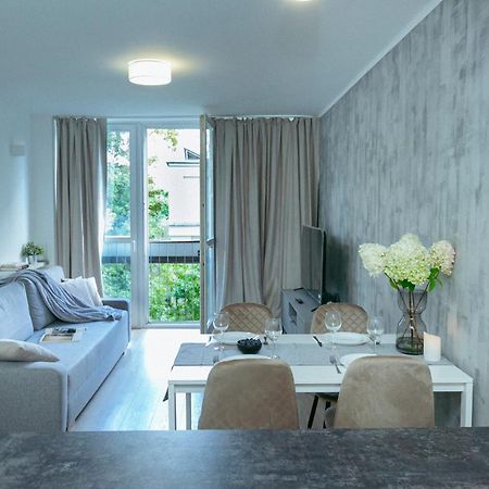 Chlodna 11 - 6 Os Apartament - Better Rental Warszawa Zewnętrze zdjęcie